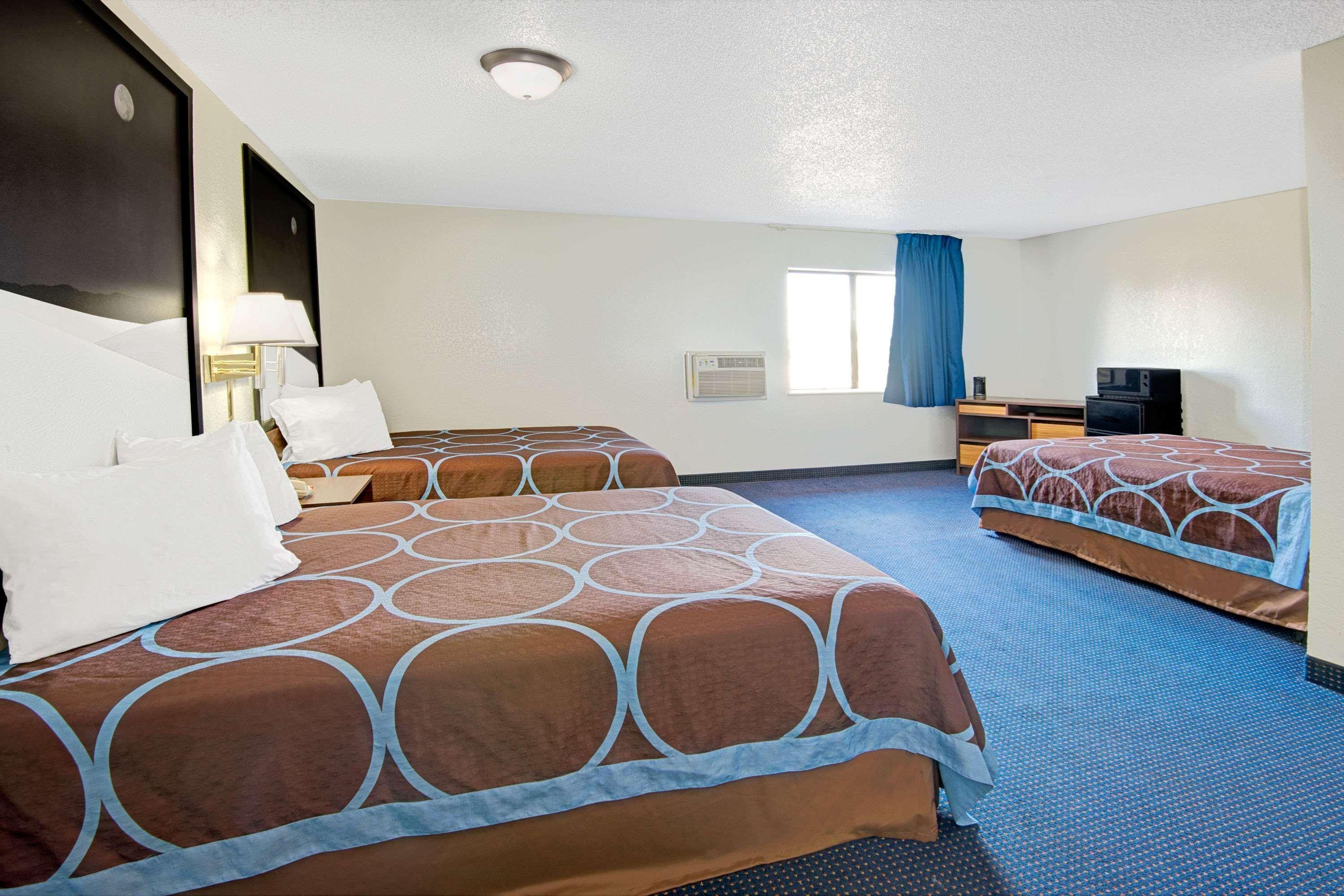 Super 8 By Wyndham Las Cruces University Area Eksteriør bilde