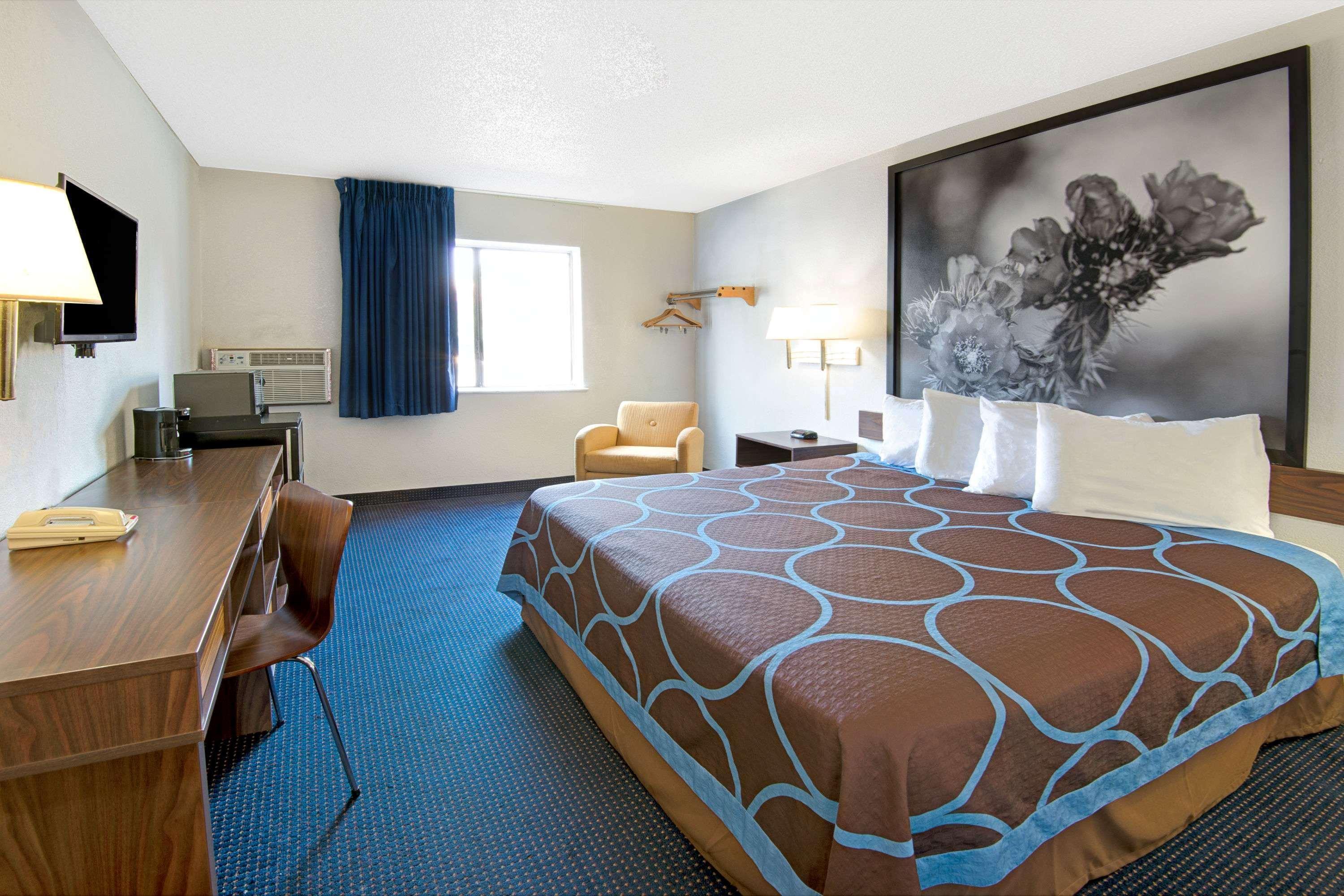 Super 8 By Wyndham Las Cruces University Area Eksteriør bilde